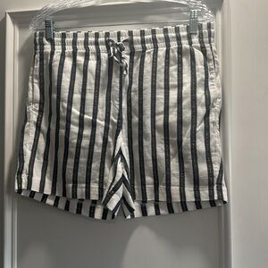 H&M Striped White and Navy shorts